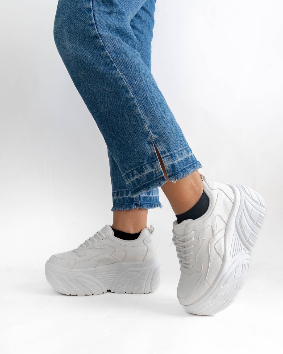 Zapatilla Mujer Julieta