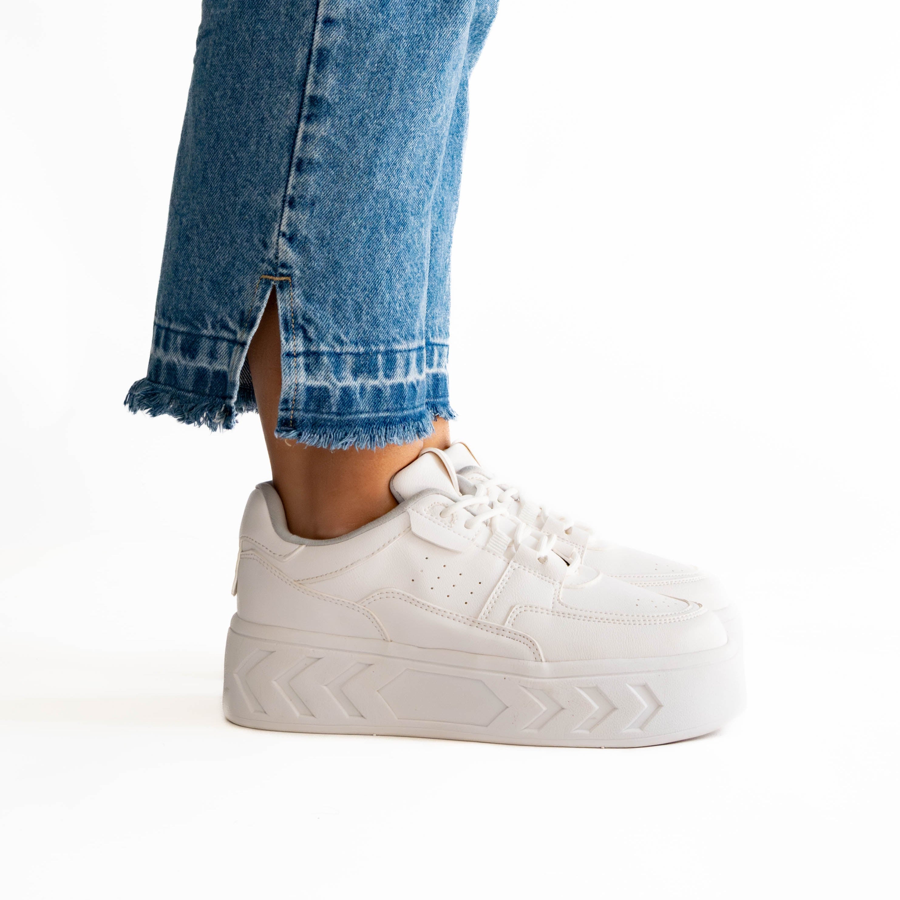 Zapatilla Mujer Flavia