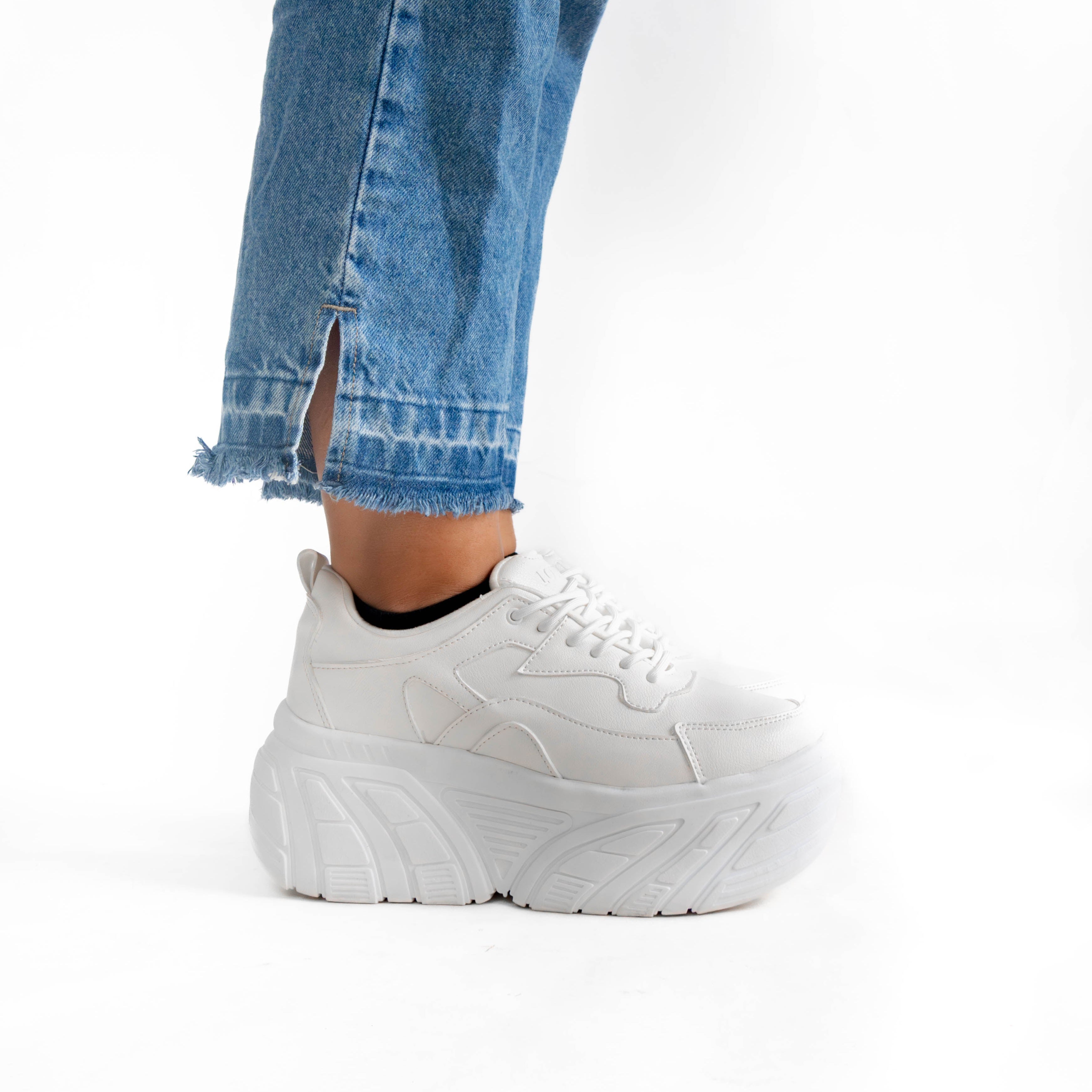 Zapatilla Mujer Julieta