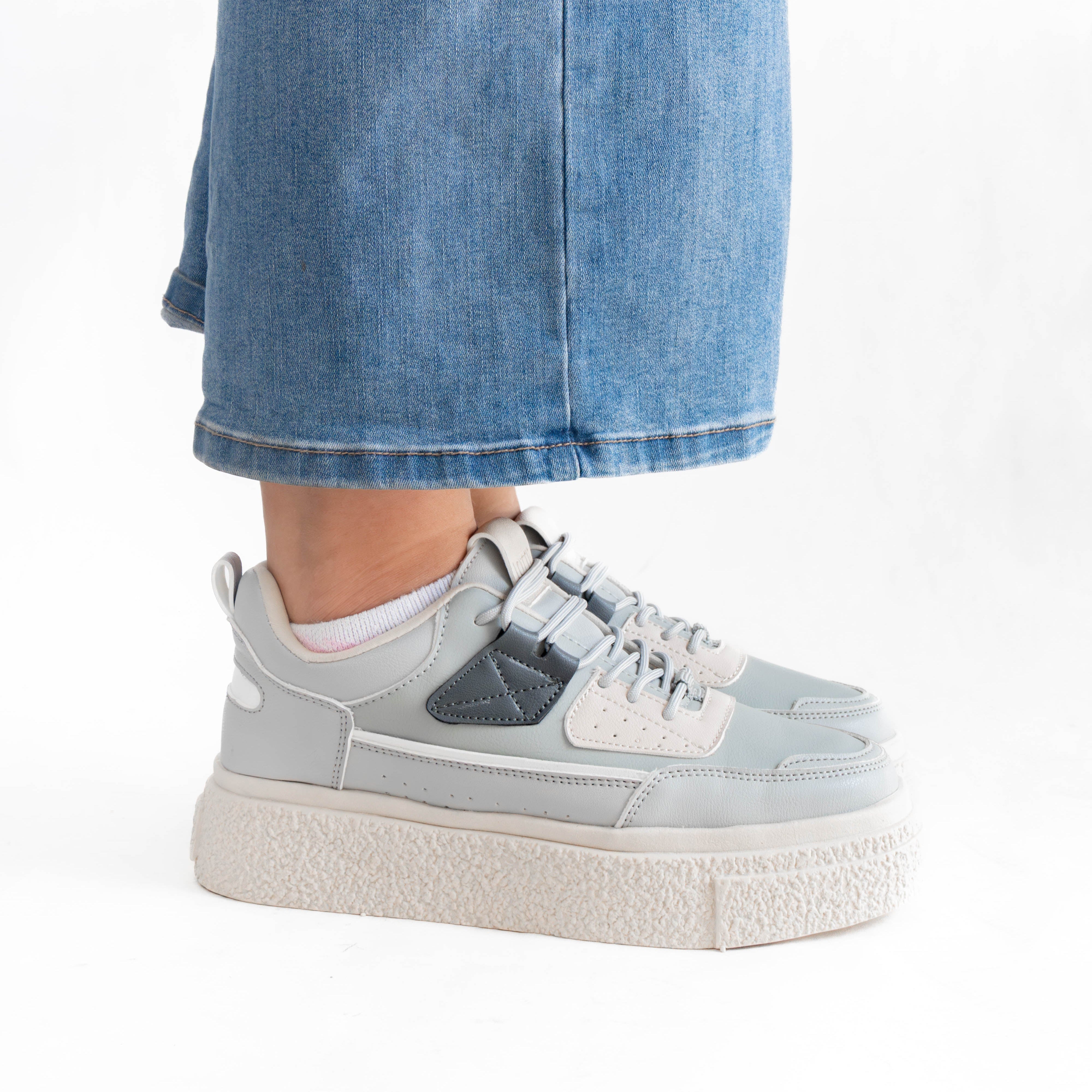 Zapatilla Mujer Lia