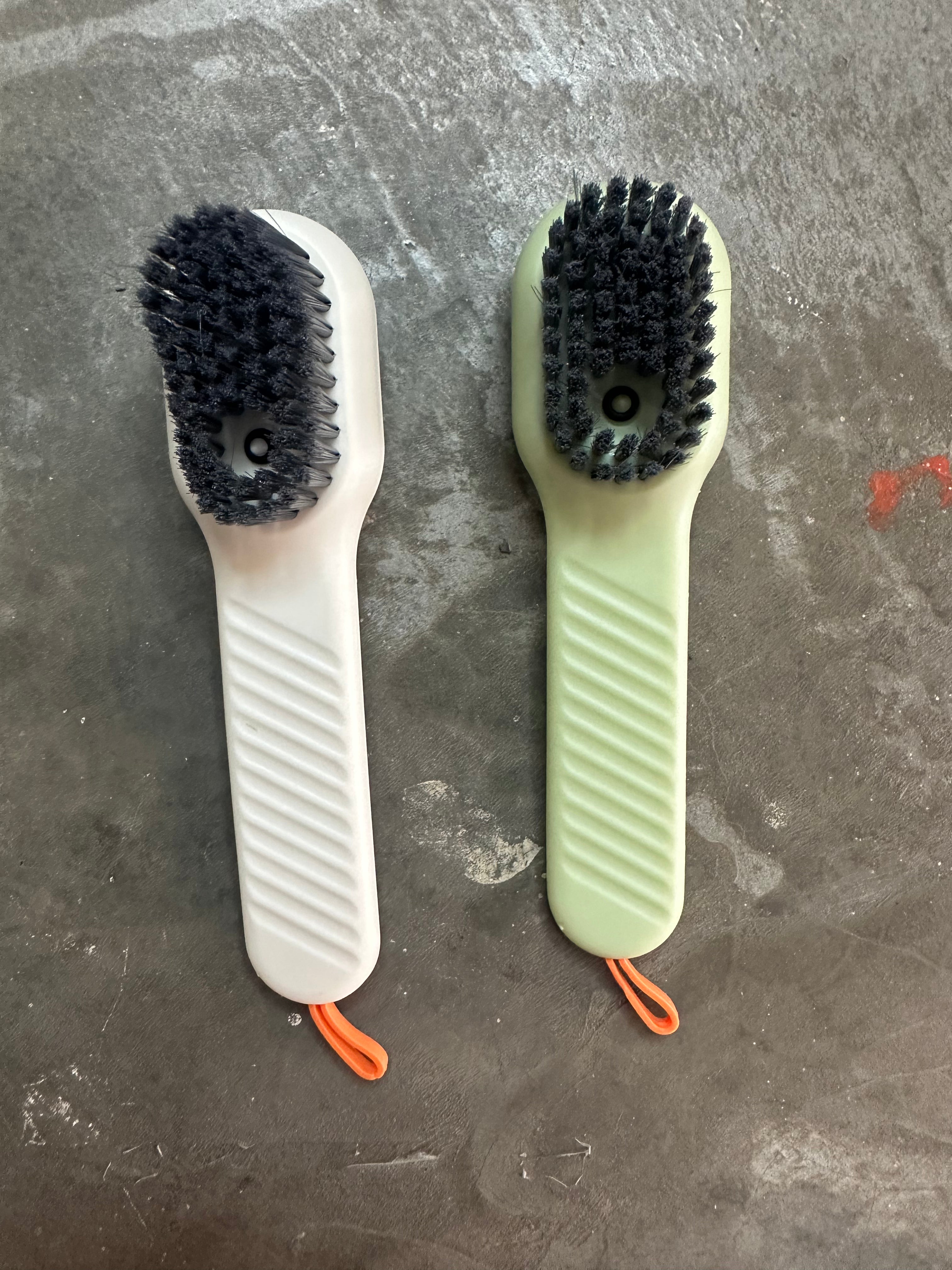 Escobilla Mágica con Dispensador Verde