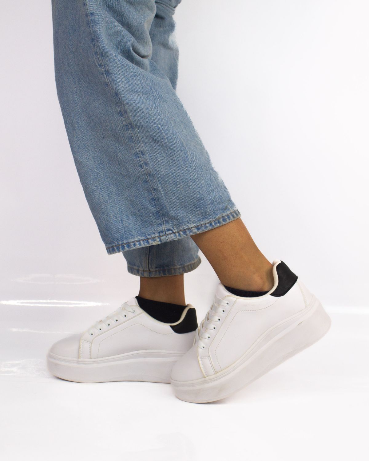 Zapatilla Mujer Lorena