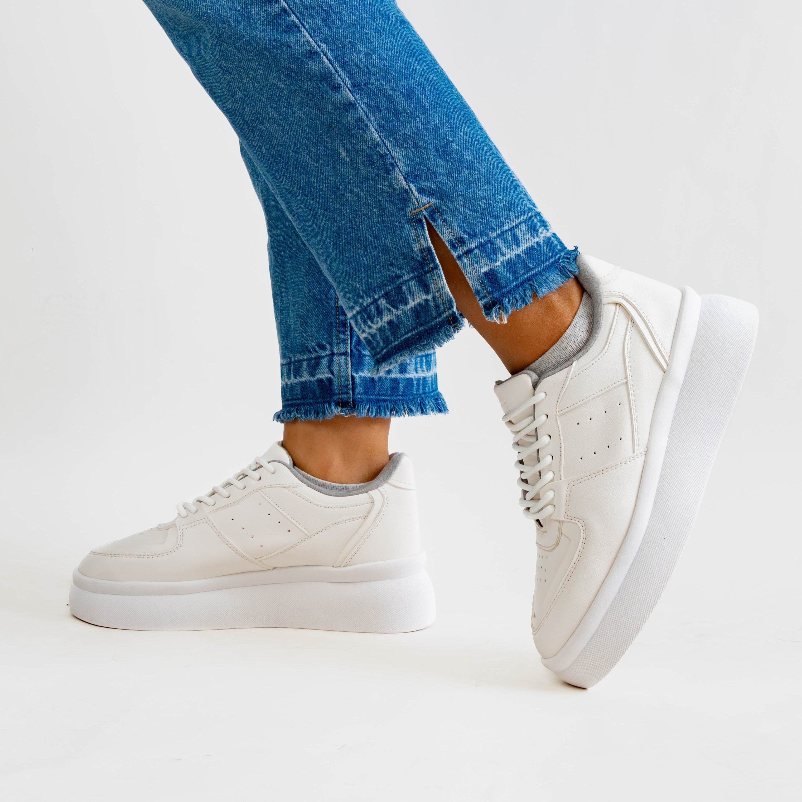 Zapatilla Mujer Vania White