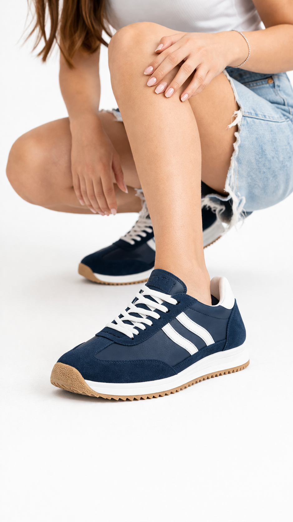 Zapatilla Mujer Lottie 720