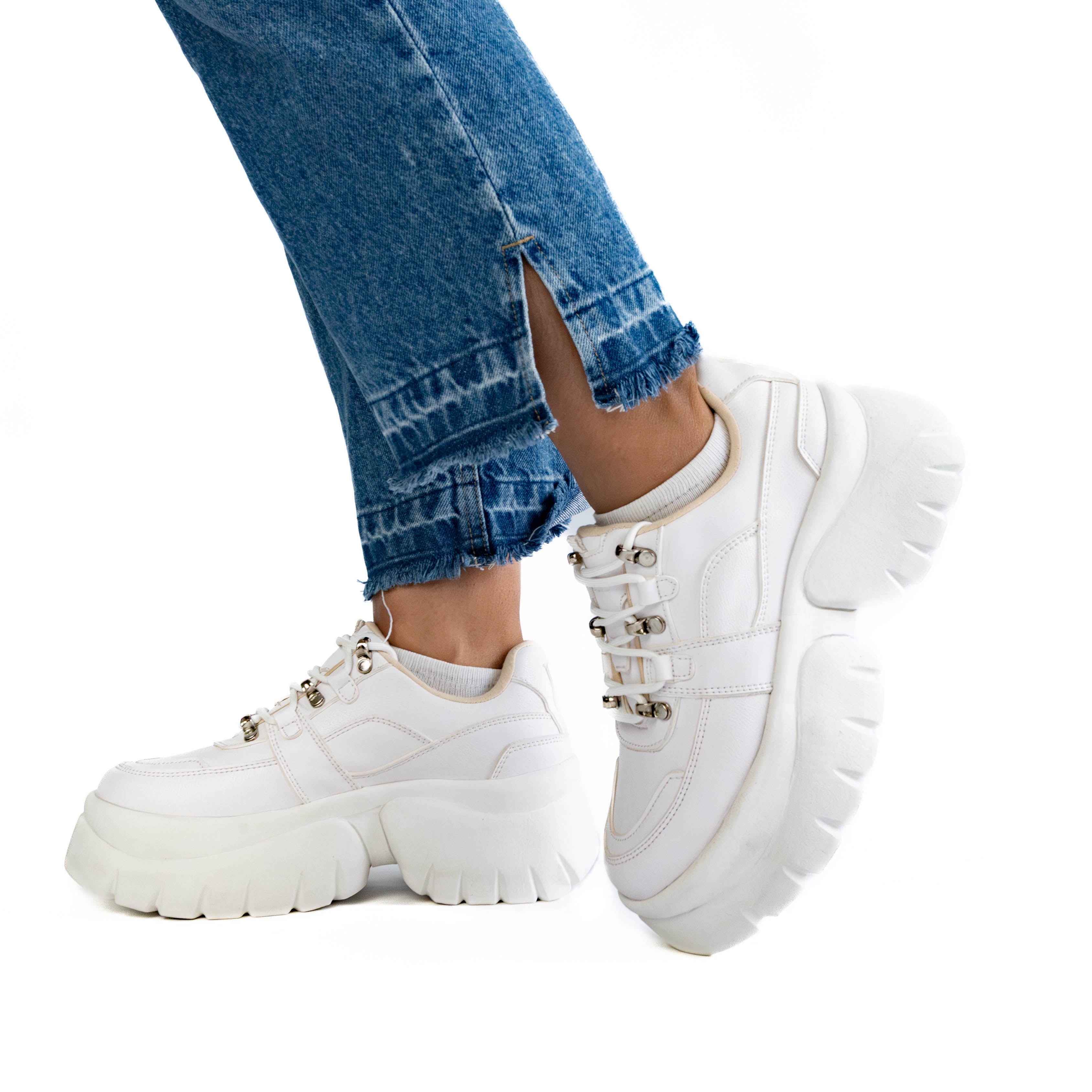 Zapatilla Mujer Bombona
