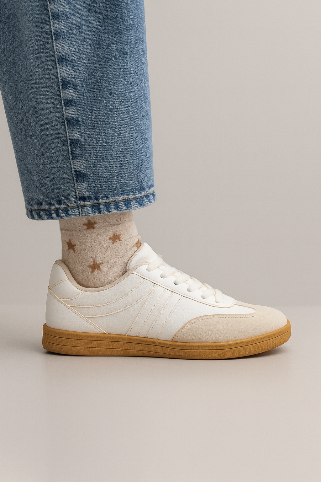 Zapatilla Mujer Lottie 670