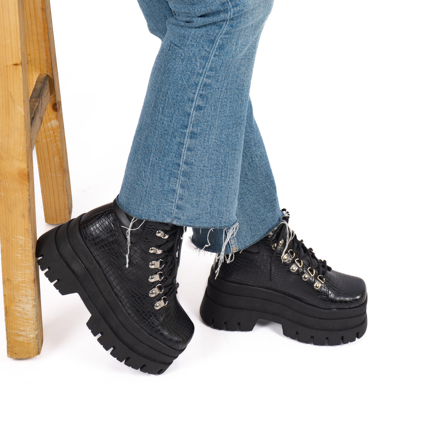 Botin mujer Spectra Dark