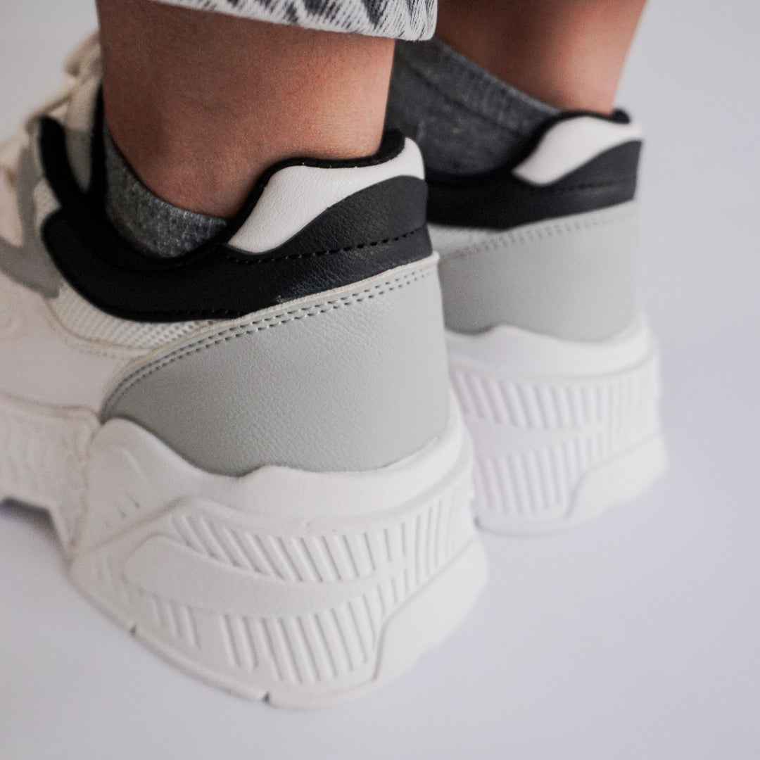 Zapatilla Mujer Fernanda Black & White