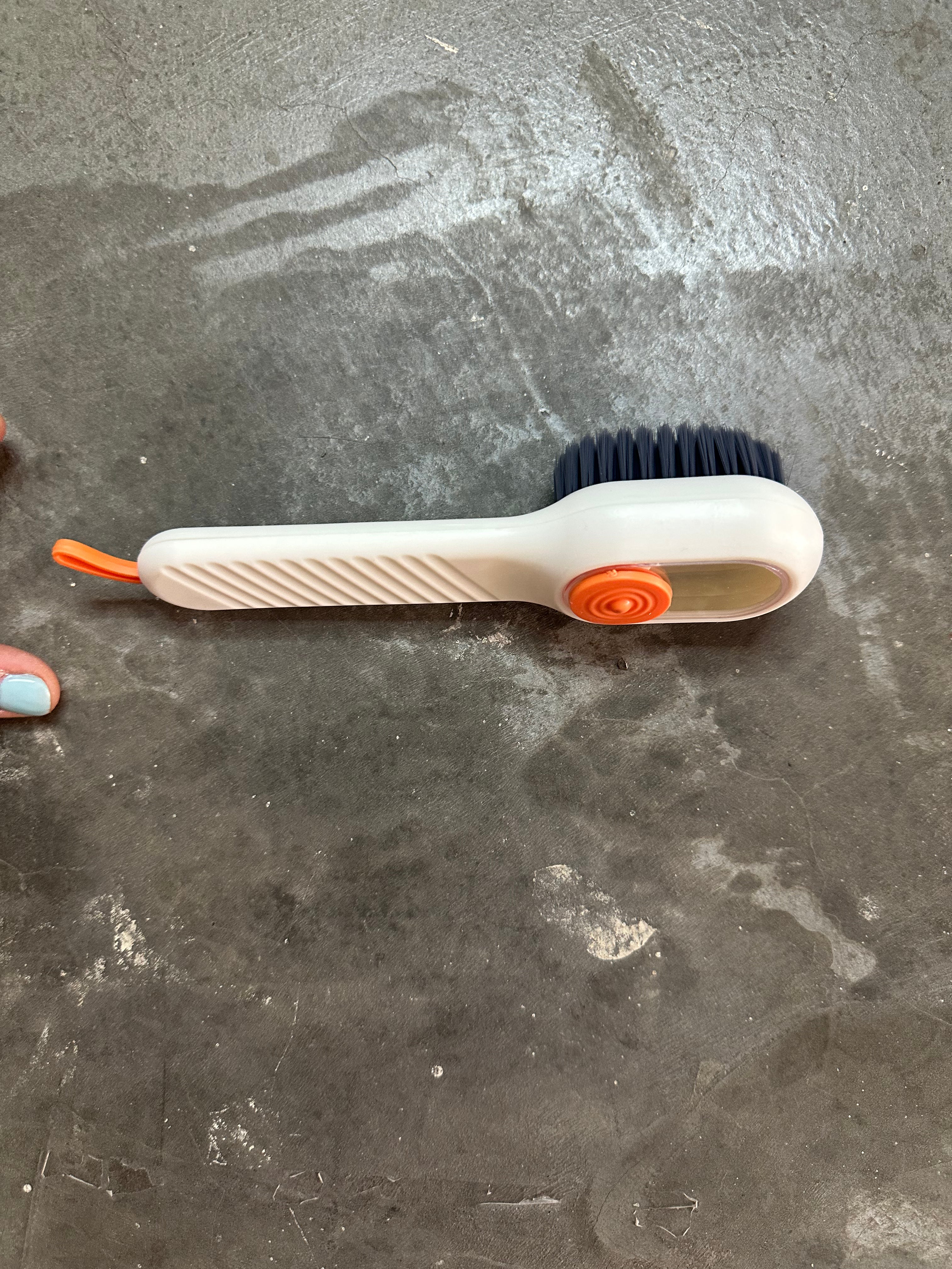 Escobilla Mágica con Dispensador Blanca