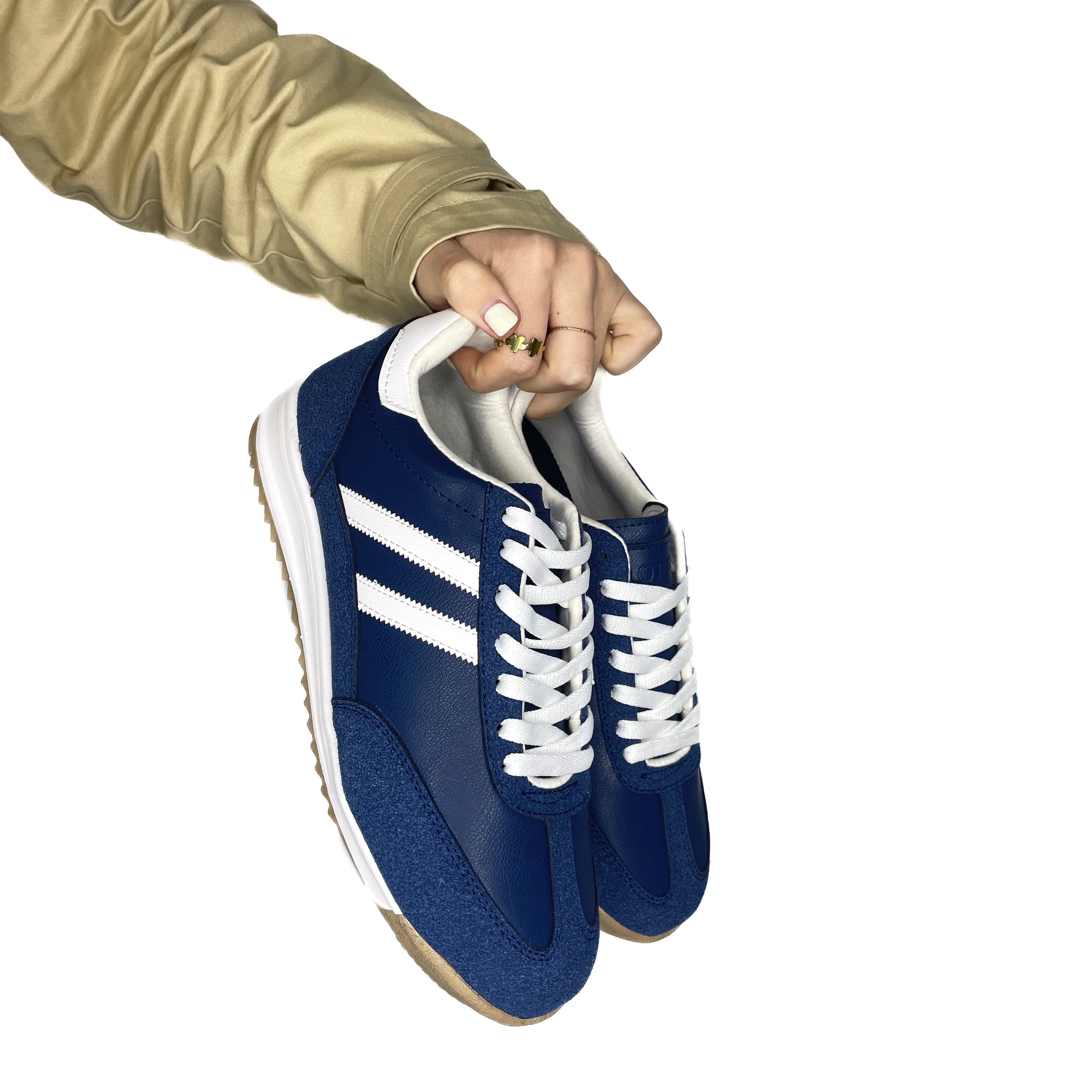 Zapatilla Mujer Lottie 720