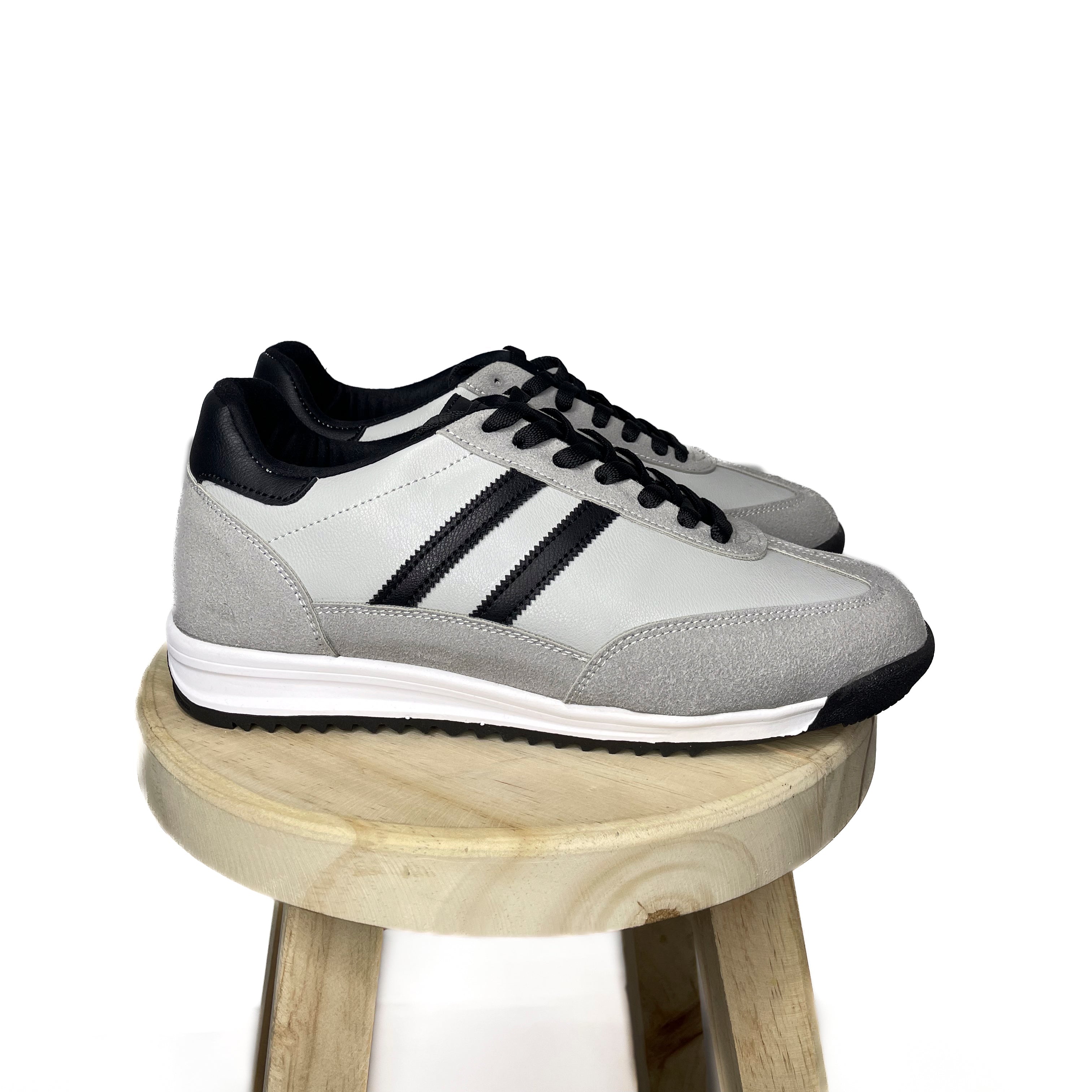 Zapatilla Mujer Lottie 720