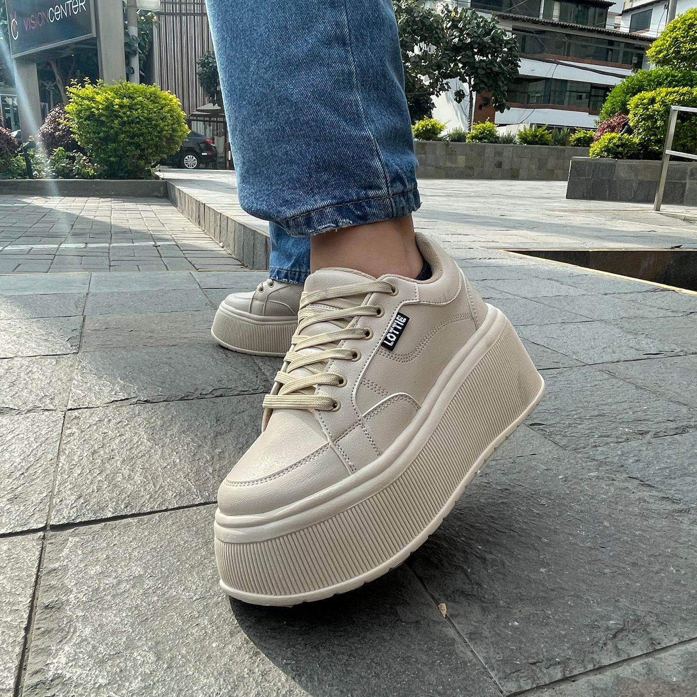 Zapatilla Mujer Catalina Beige