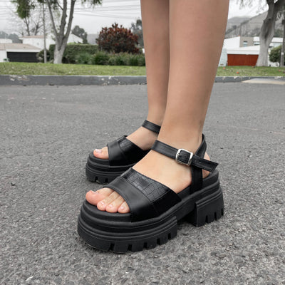 Sandalia Mujer Aitana Black