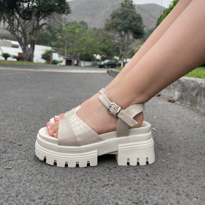 Sandalia Mujer Aitana Beige