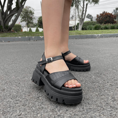 Sandalia Mujer Aitana Black
