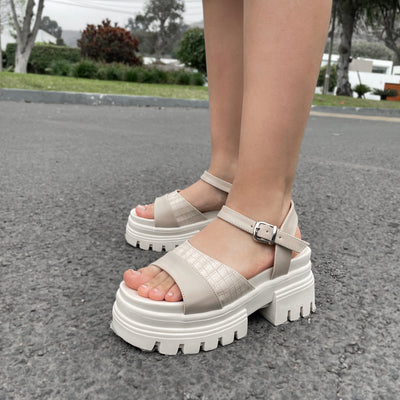 Sandalia Mujer Aitana Beige