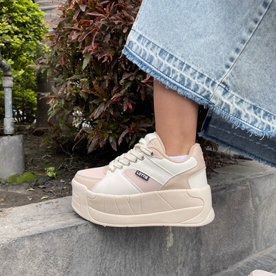 Zapatilla Mujer Almendra Beige