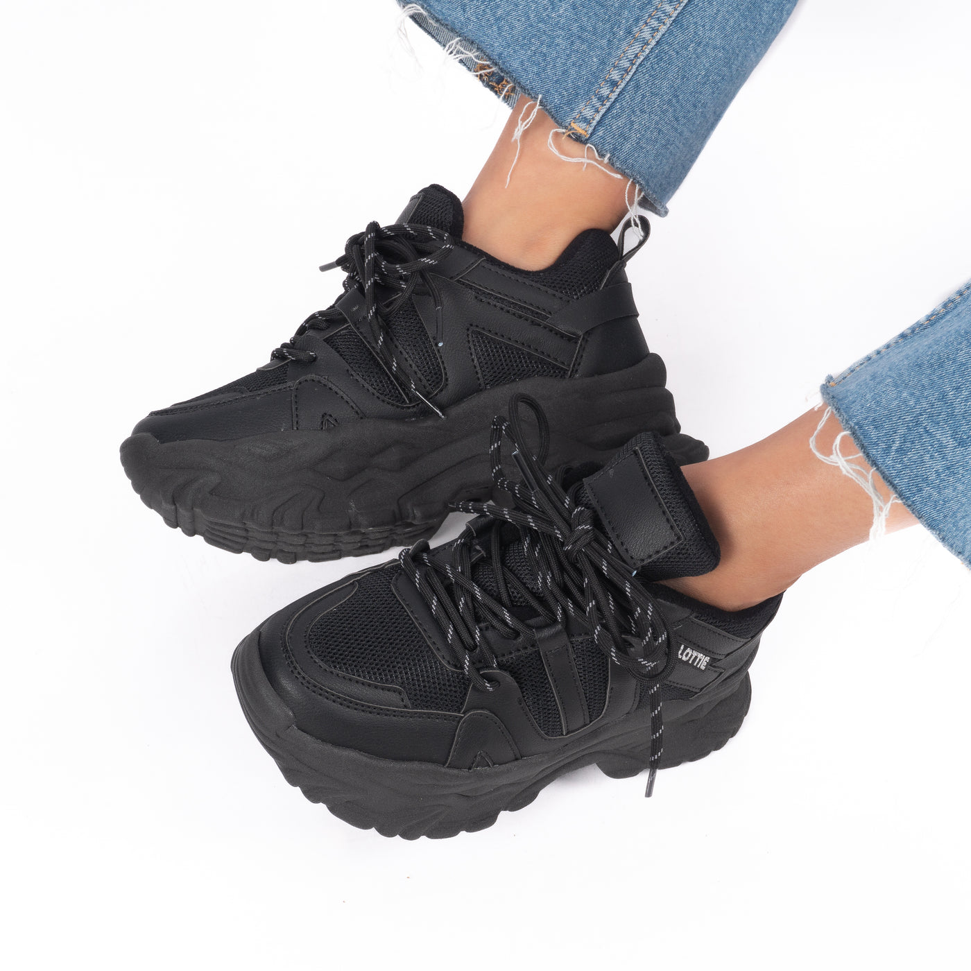 Zapatilla Mujer Volcano BLack