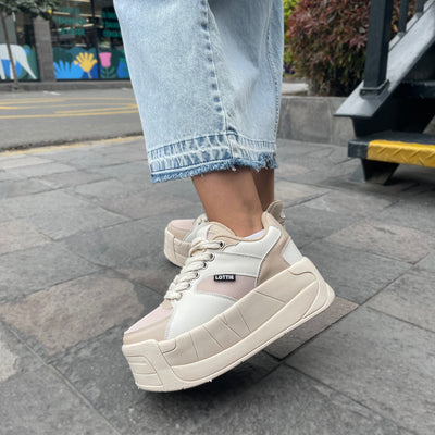 Zapatilla Mujer Almendra Beige