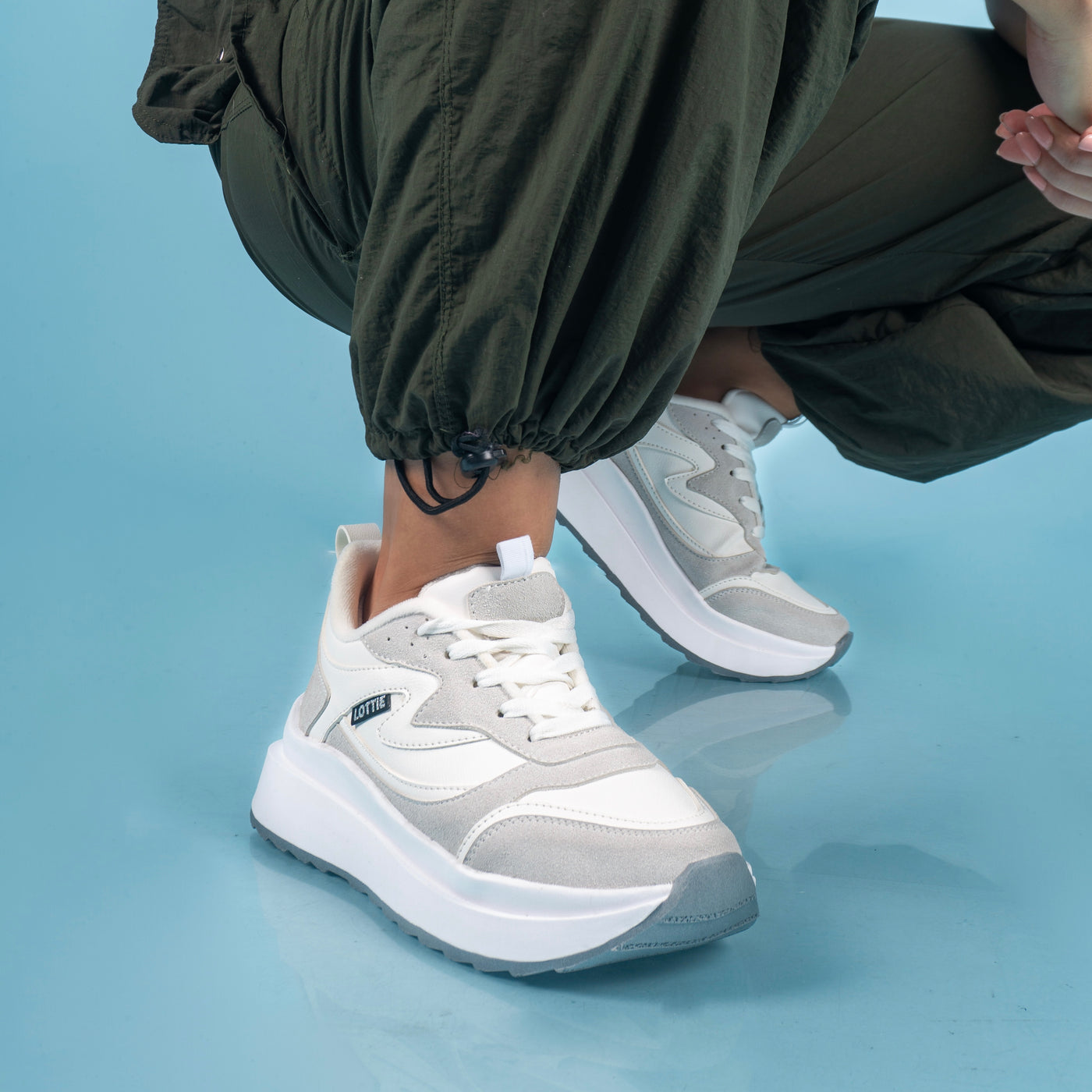 Zapatilla mujer Alessia Cromo