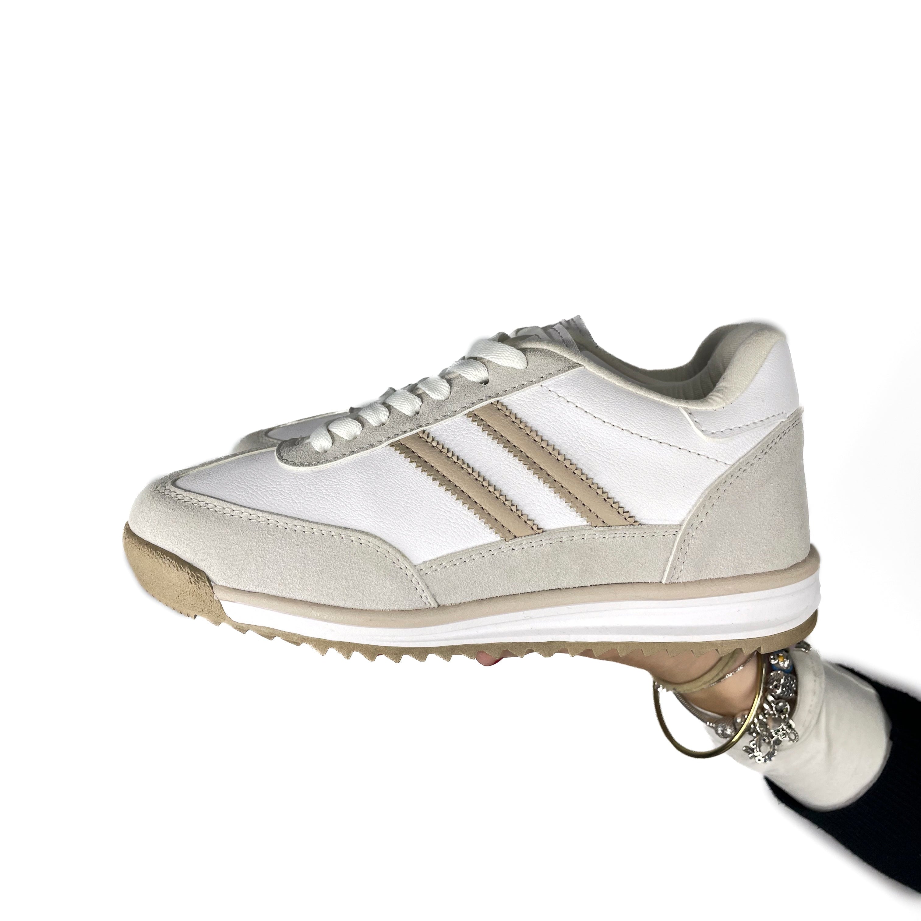 Zapatilla Mujer Lottie 720