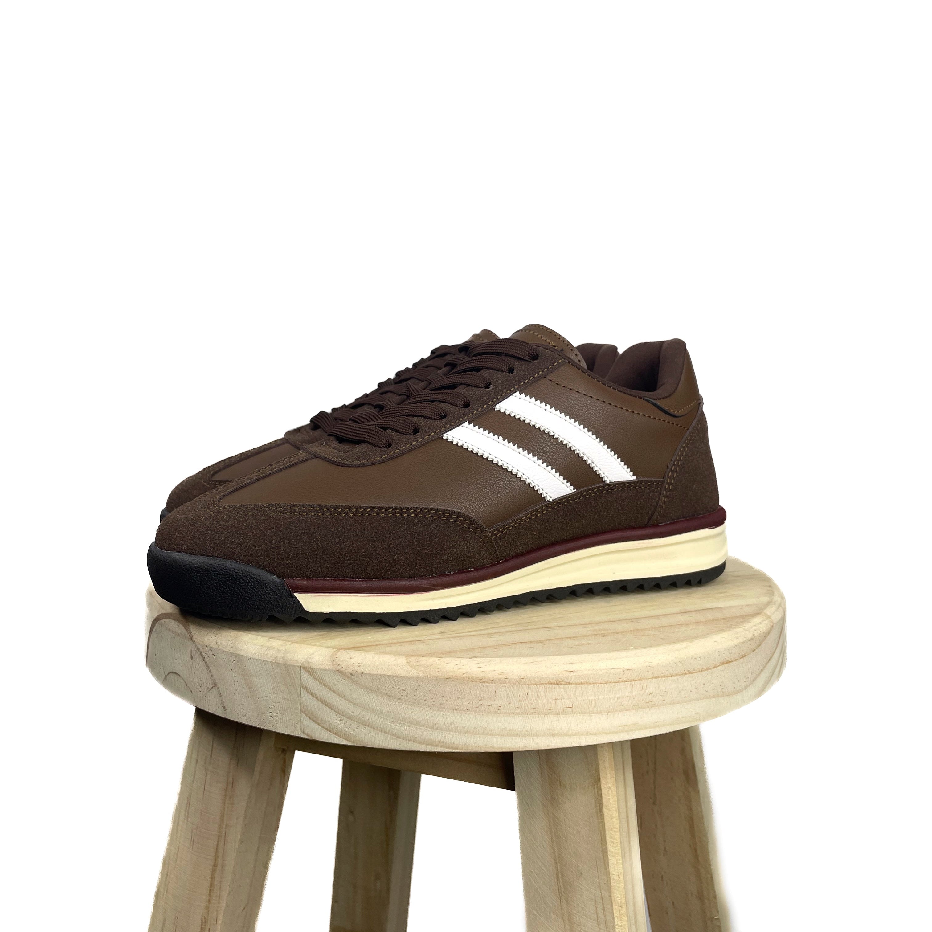 Zapatilla Mujer Lottie 720