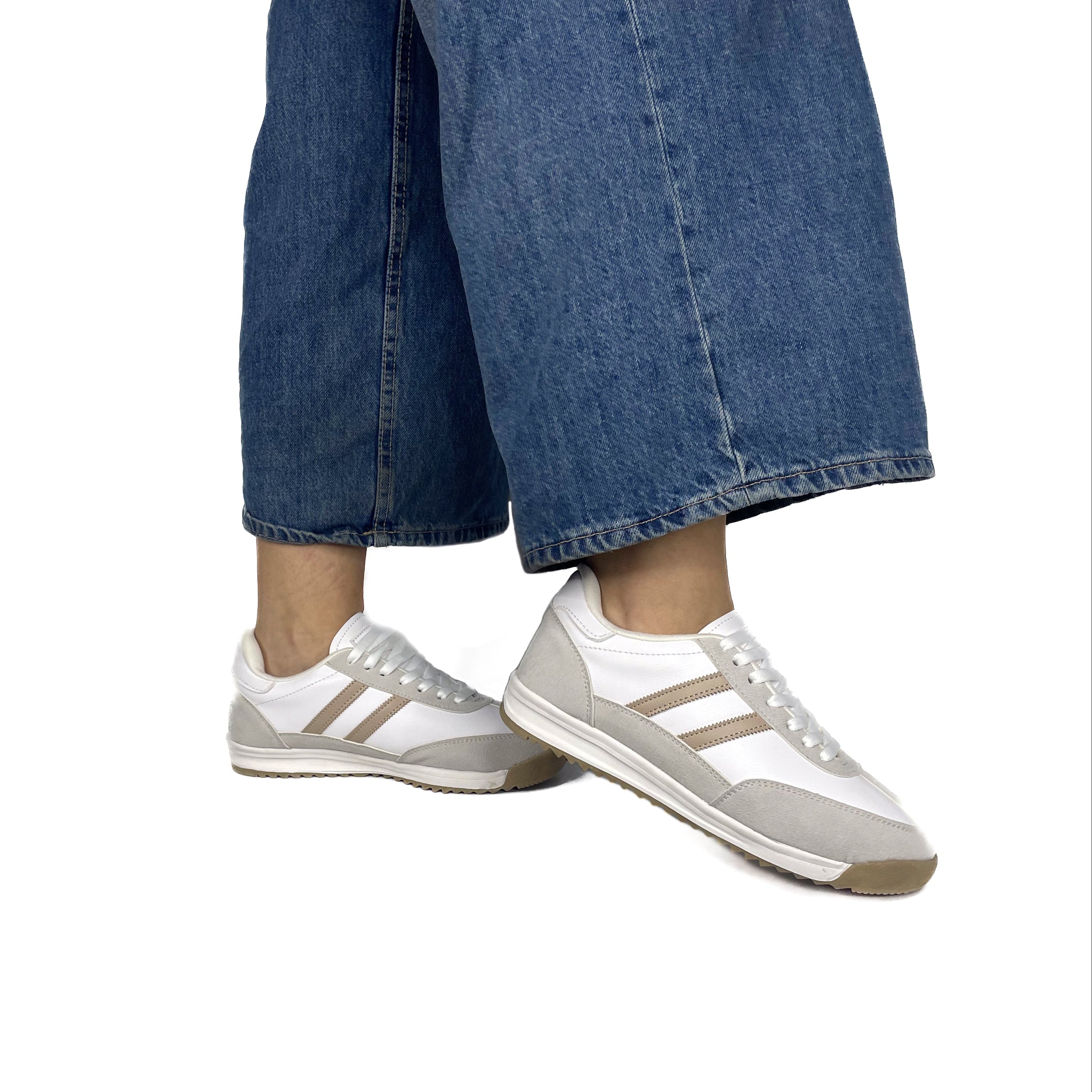 Zapatilla Mujer Lottie 720