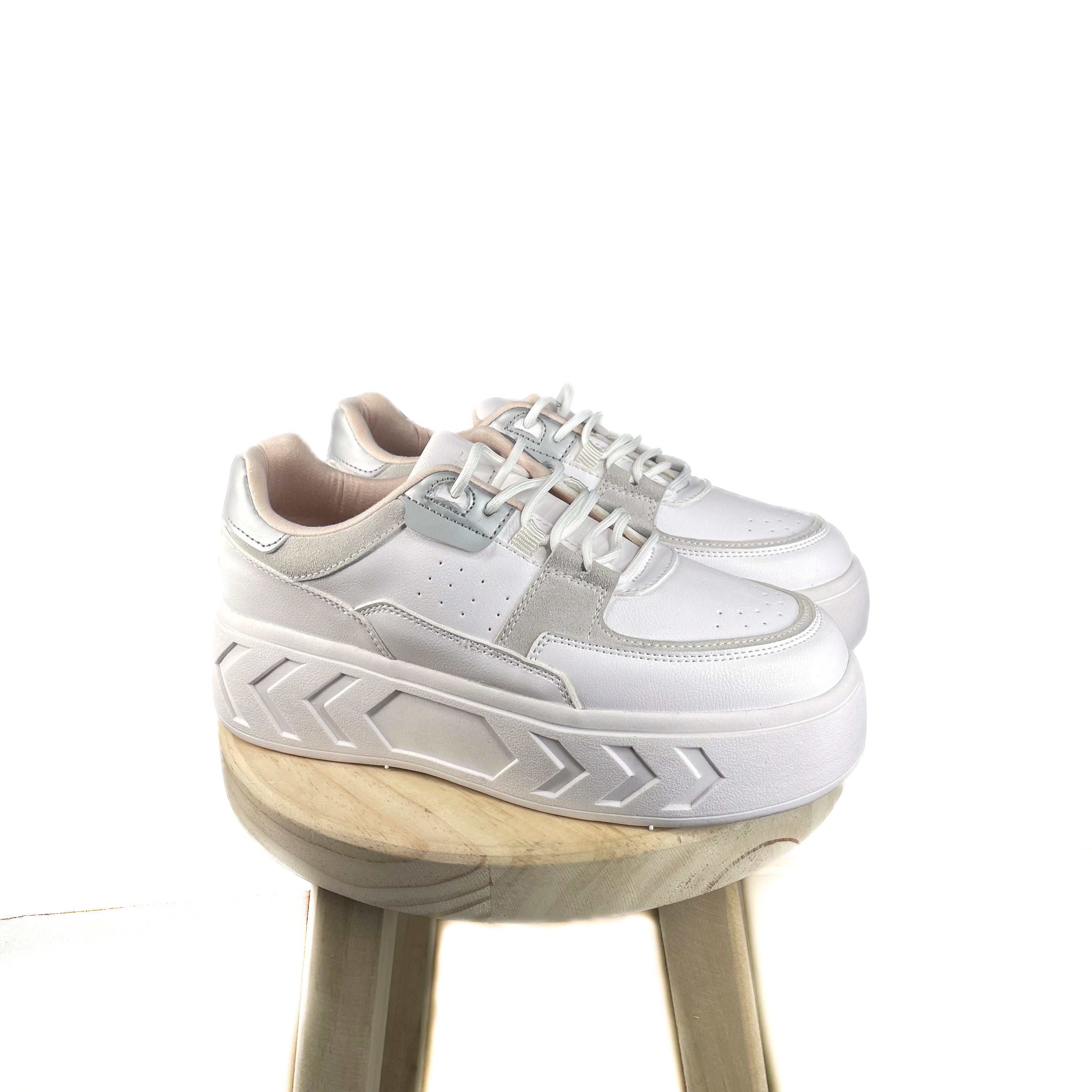 Zapatilla Mujer Flavia