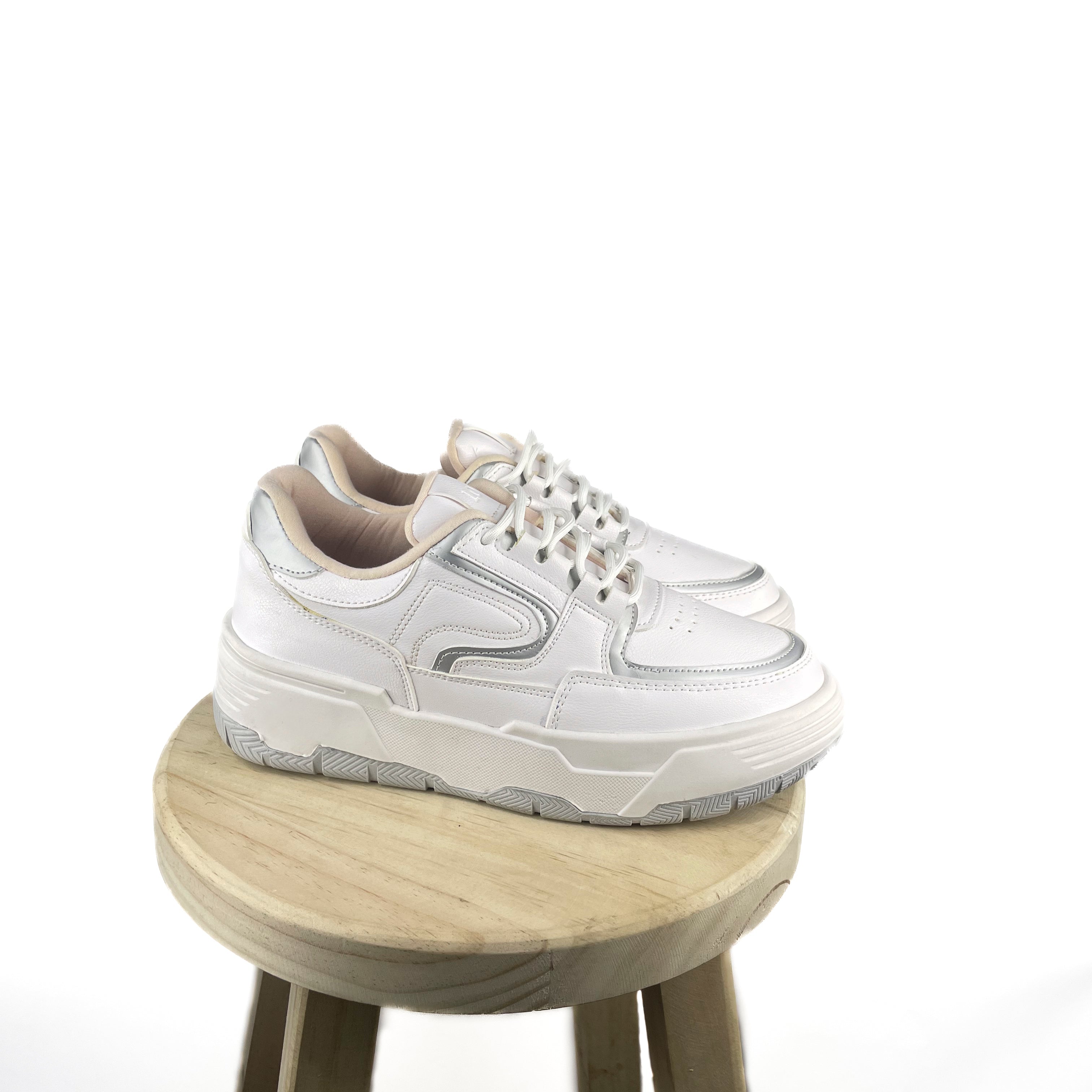 Zapatilla Mujer Luana