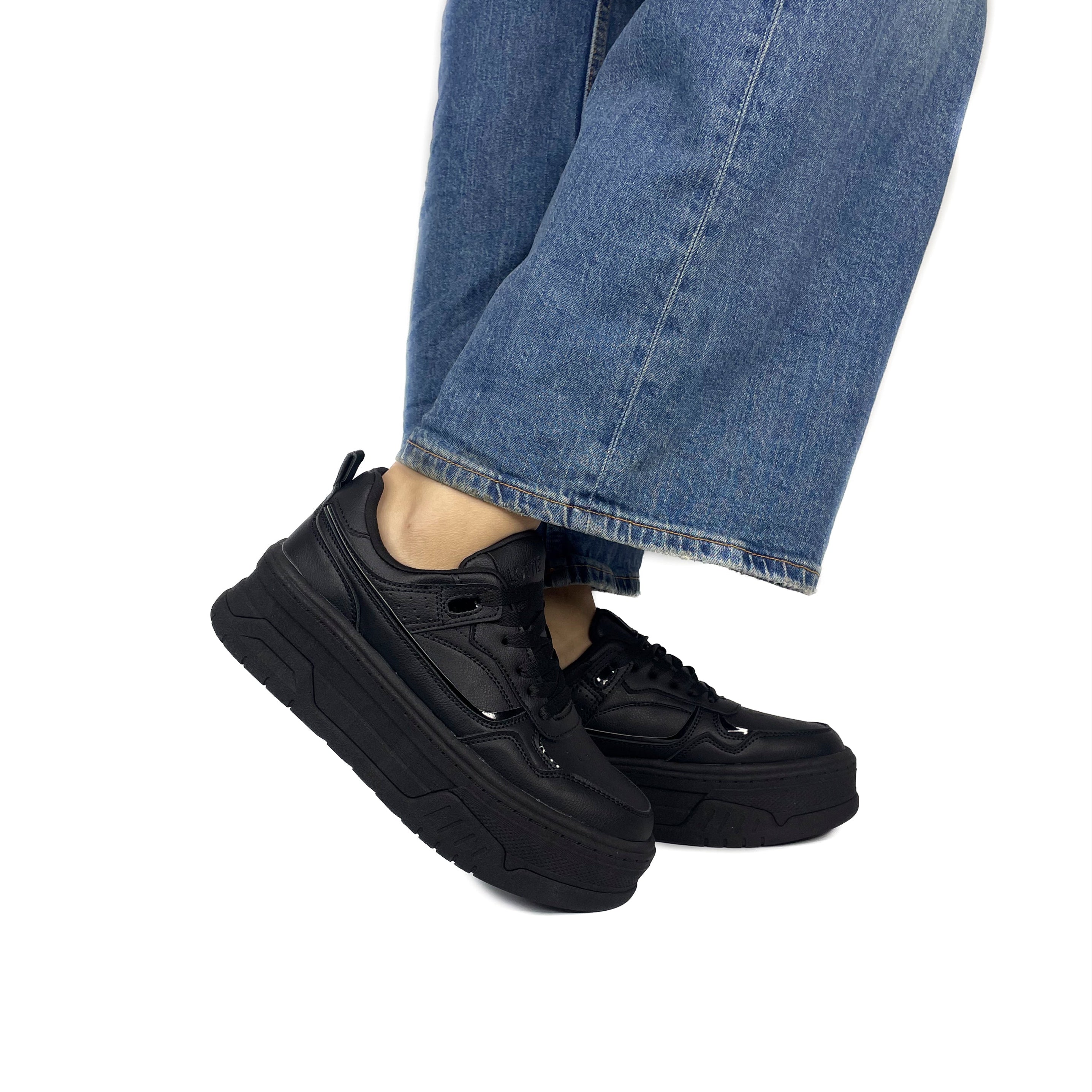 Zapatilla Mujer Lucia