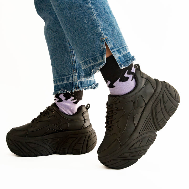 Zapatilla Mujer Julieta Black