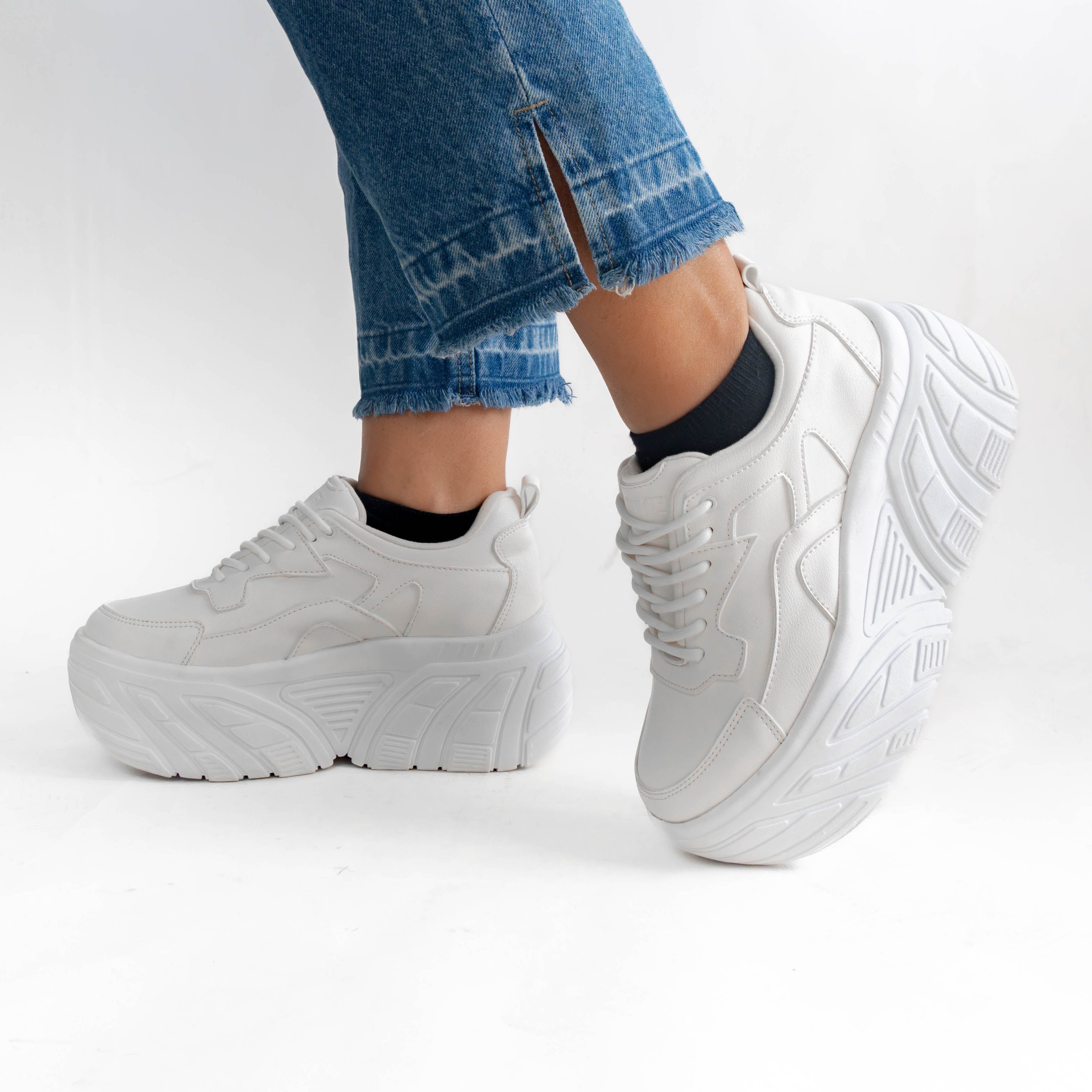 Zapatilla Mujer Julieta
