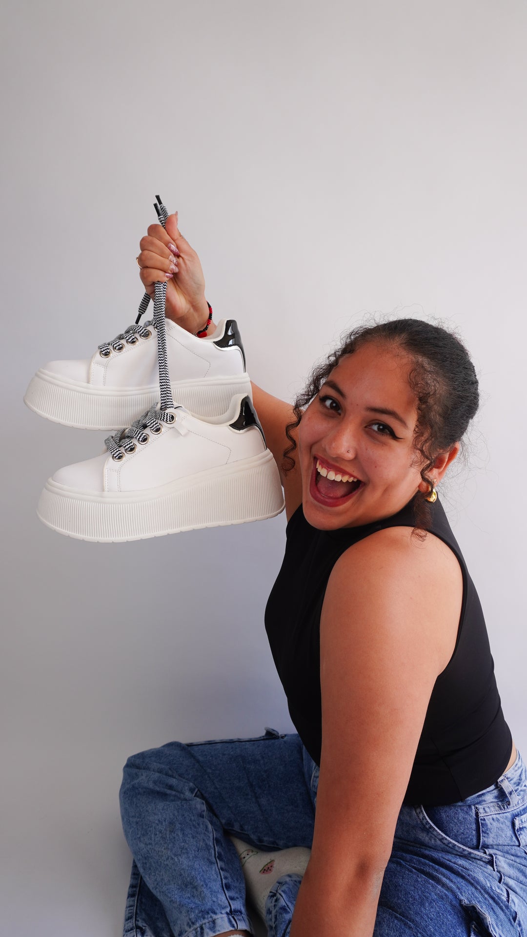 Zapatilla Mujer Karla White