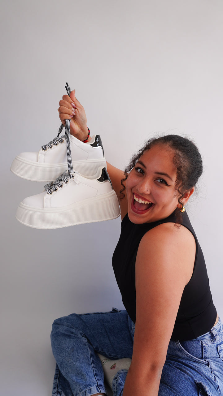 Zapatilla Mujer Karla White