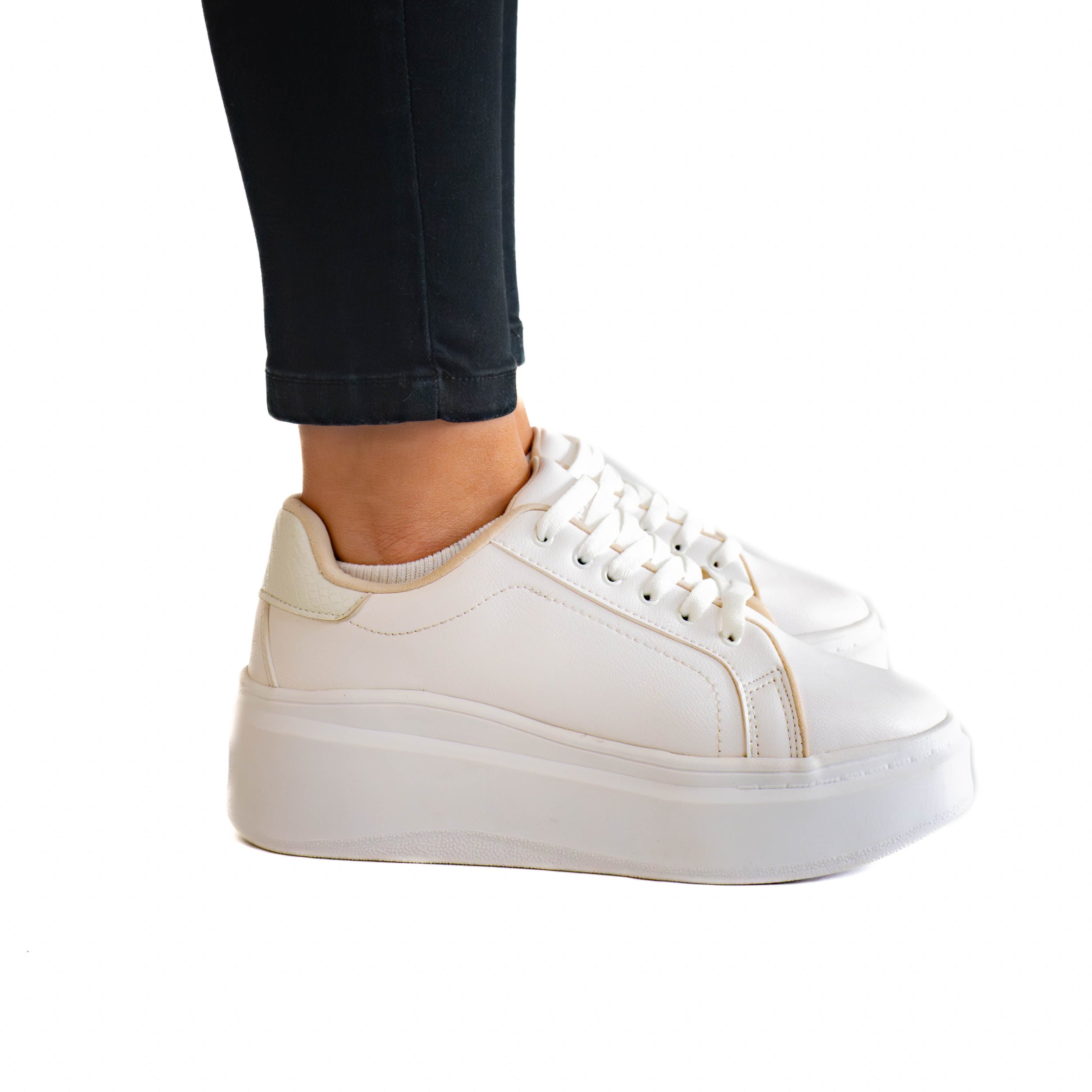 Zapatilla Mujer Modelo Lorena