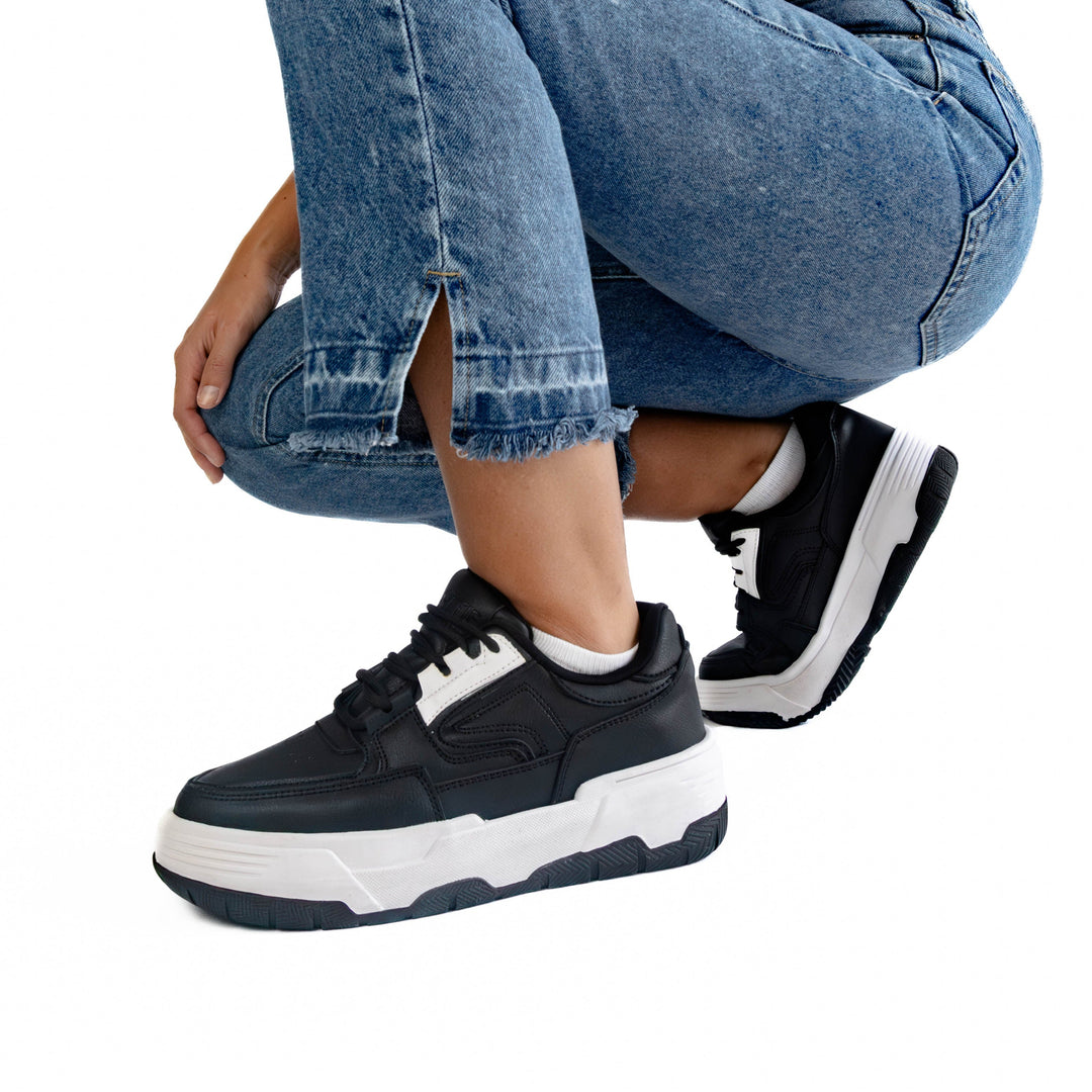 Zapatilla Mujer Luana Black
