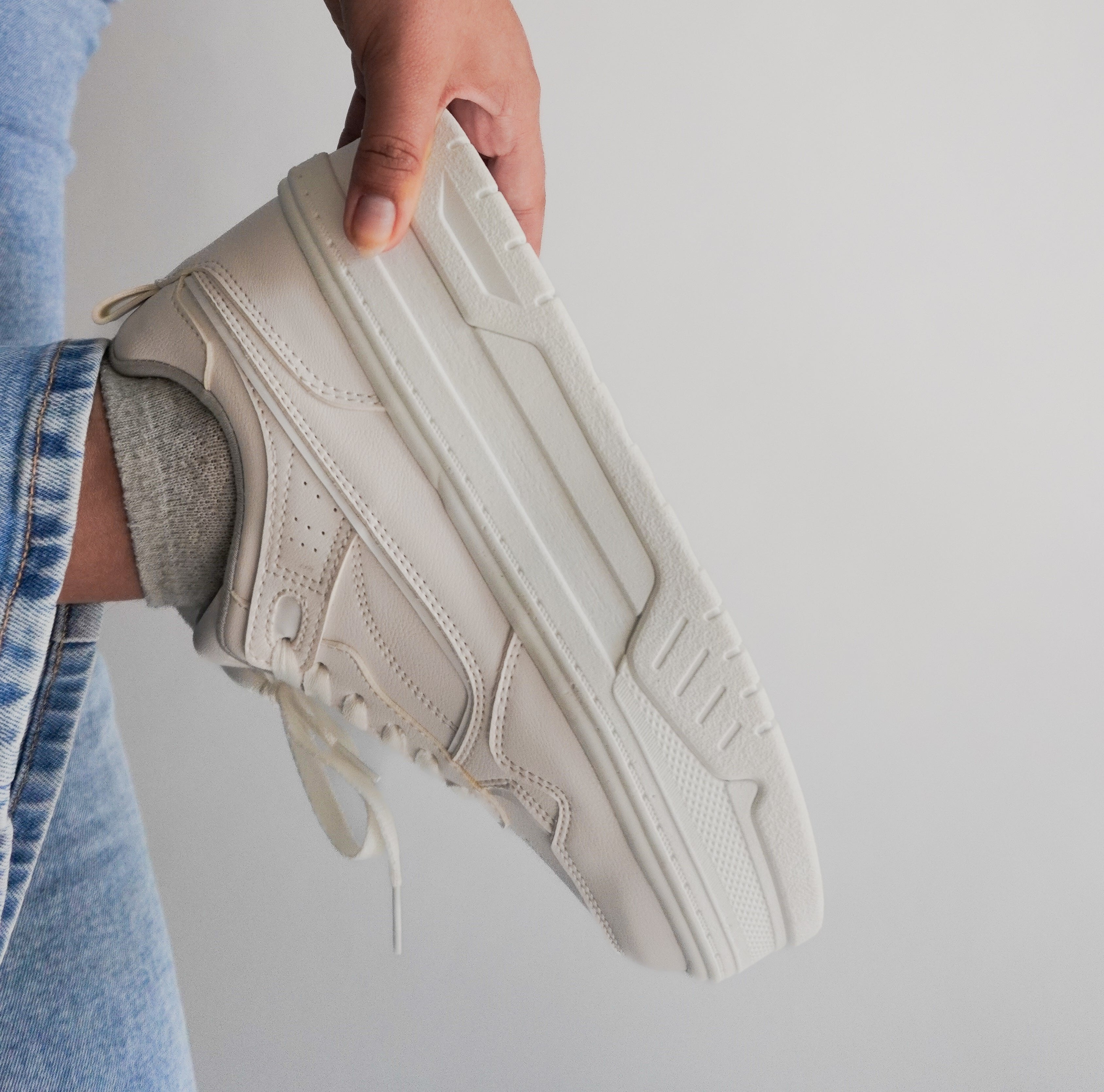 Zapatilla Mujer Lucia