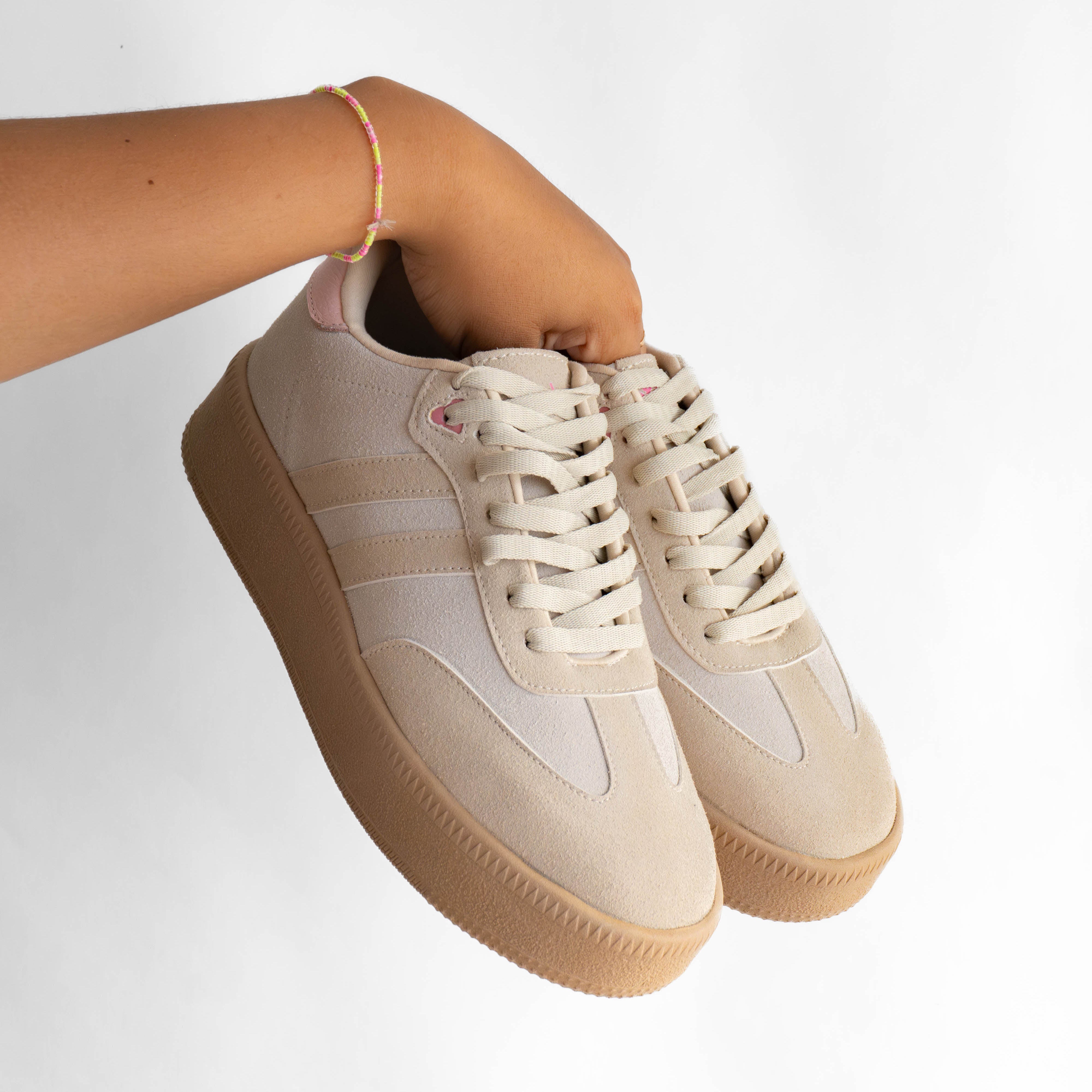Zapatilla Mujer Mambo Hueso