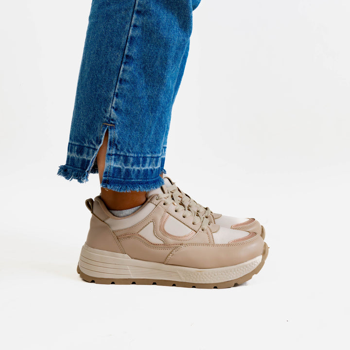 Zapatilla Mujer Mara Beige