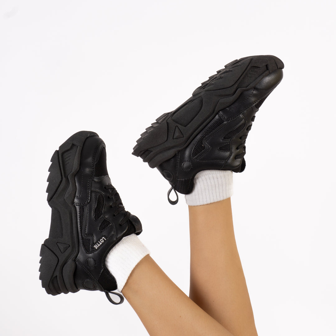Zapatilla Mujer Ramona Black Total