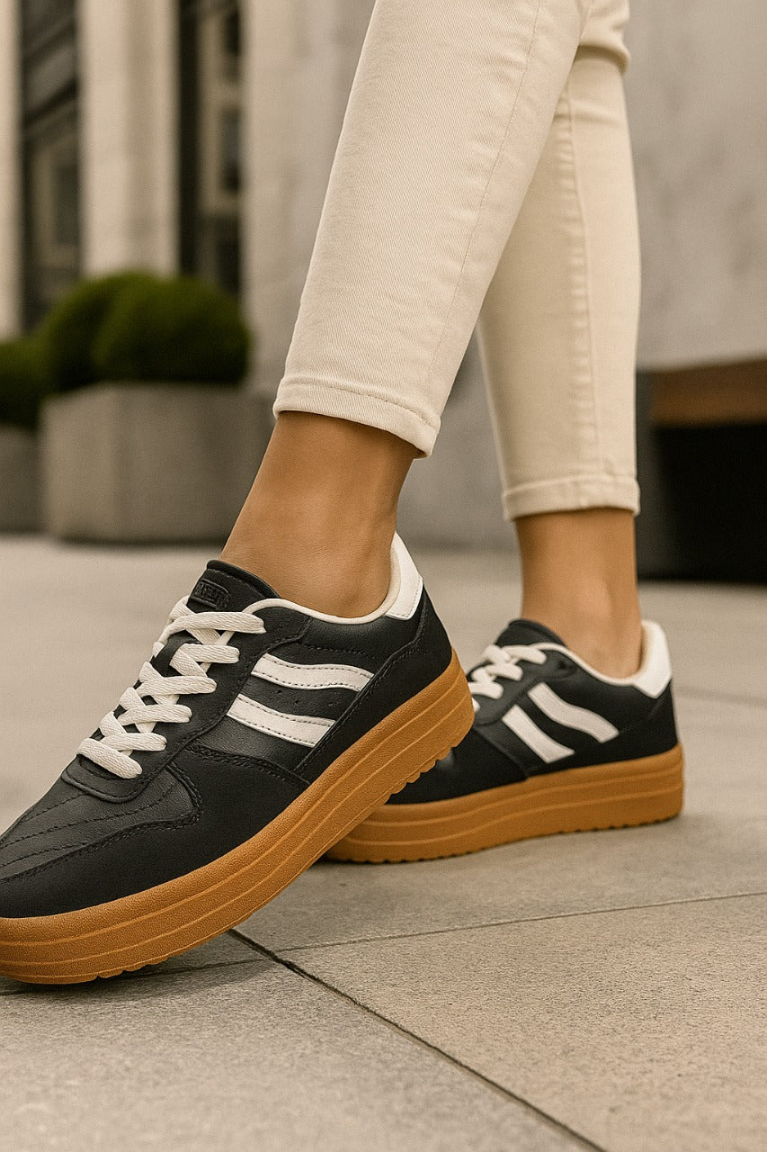 Zapatilla Mujer Brianna