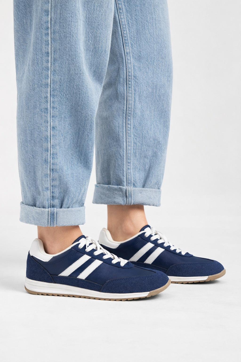 Zapatilla Mujer Lottie 720