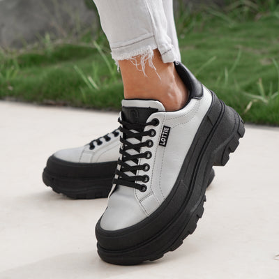 Zapatilla mujer Matilda Plata