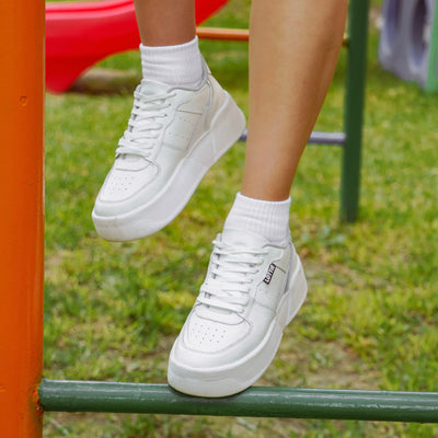Zapatilla Escolar mujer Bianca Blanco