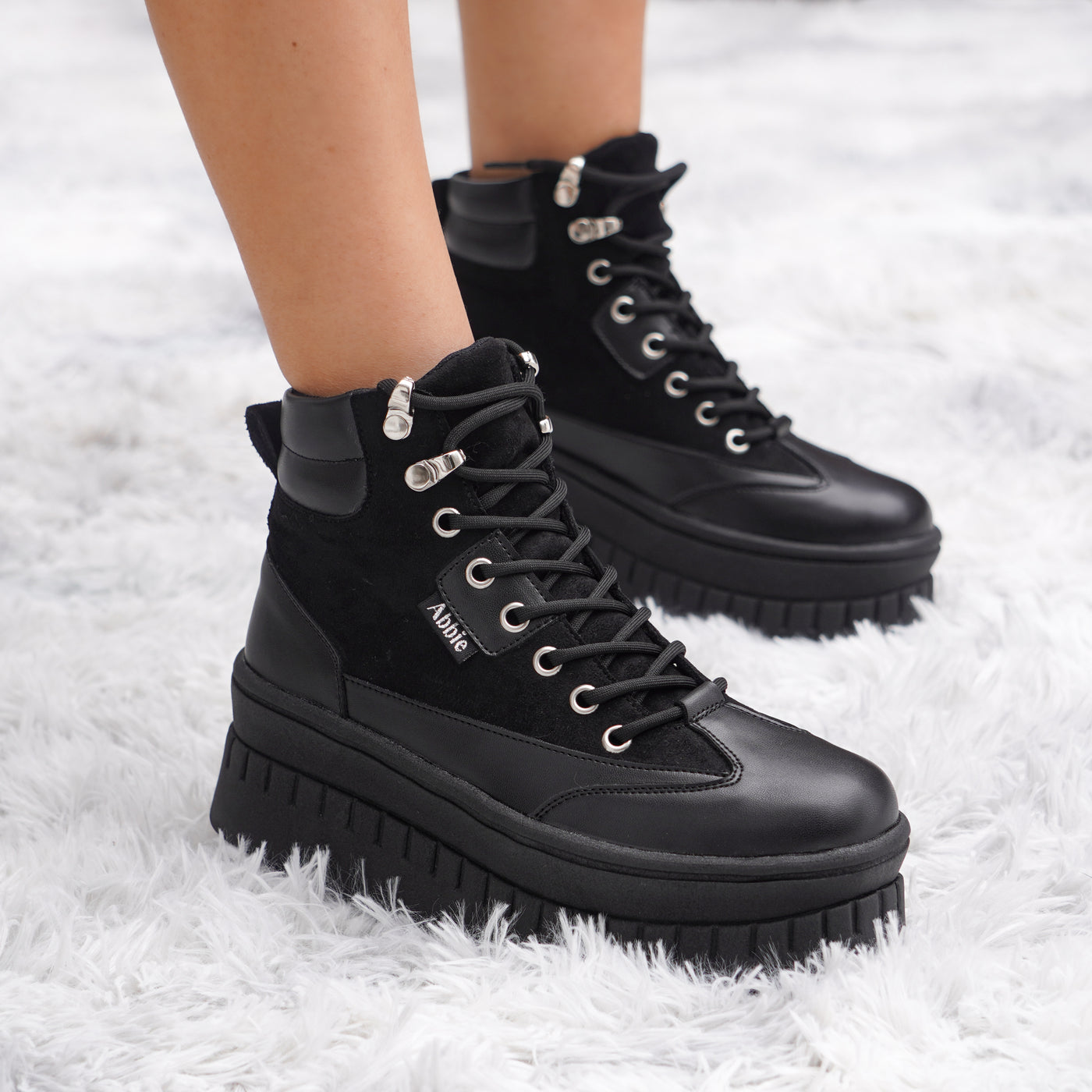 Zapatilla mujer Abbie Florencia Negro