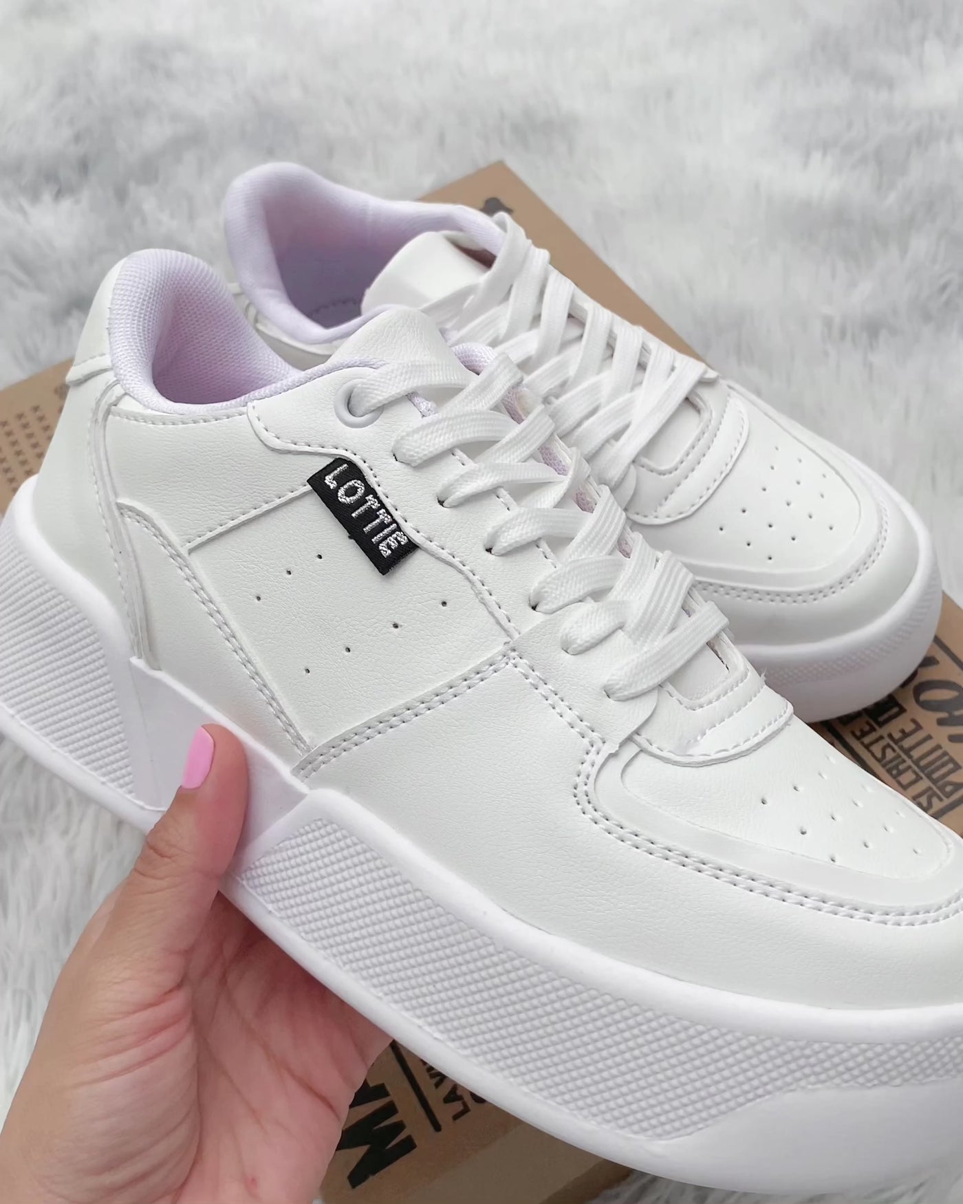Zapatilla Mujer Bianca White